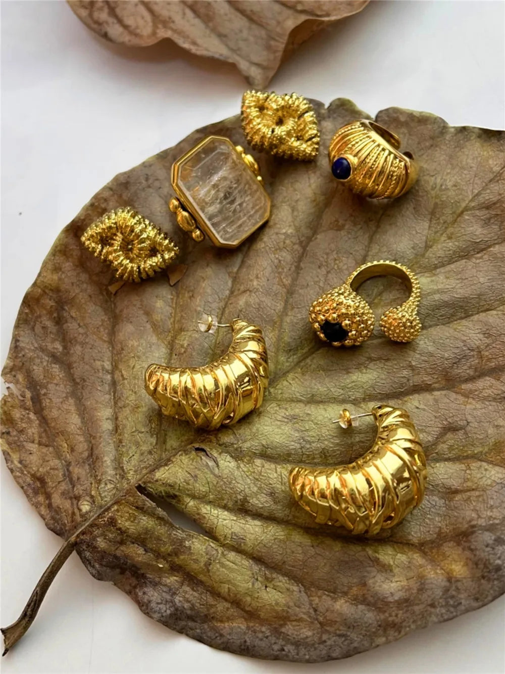 Retro Metal Stud Earrings Geometric Irregular for Women Brass Jewelry Light Luxury Europe And America