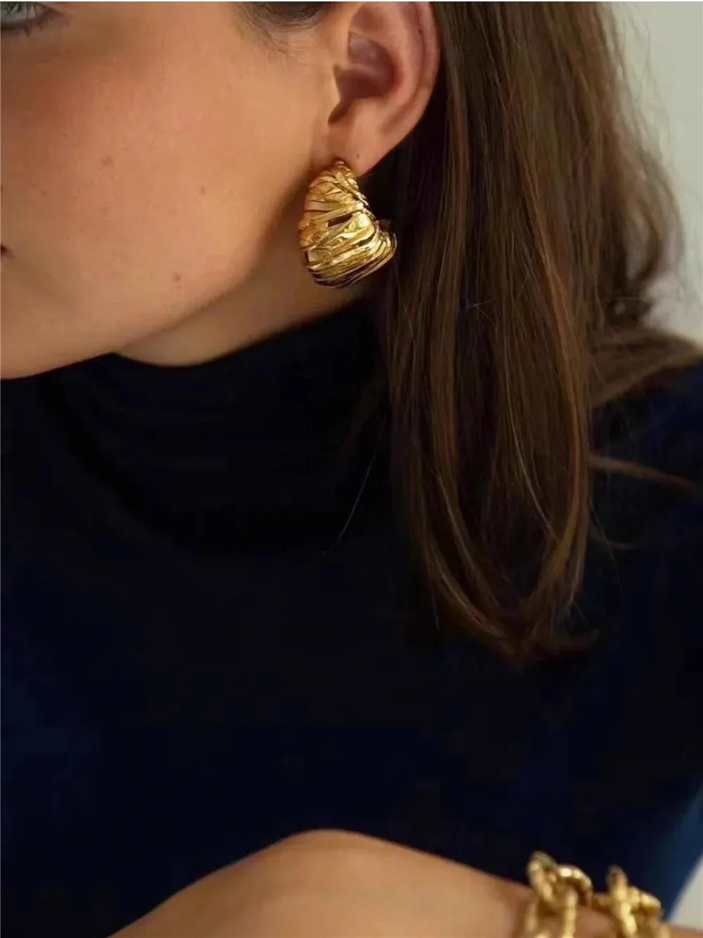 Retro Metal Stud Earrings Geometric Irregular for Women Brass Jewelry Light Luxury Europe And America