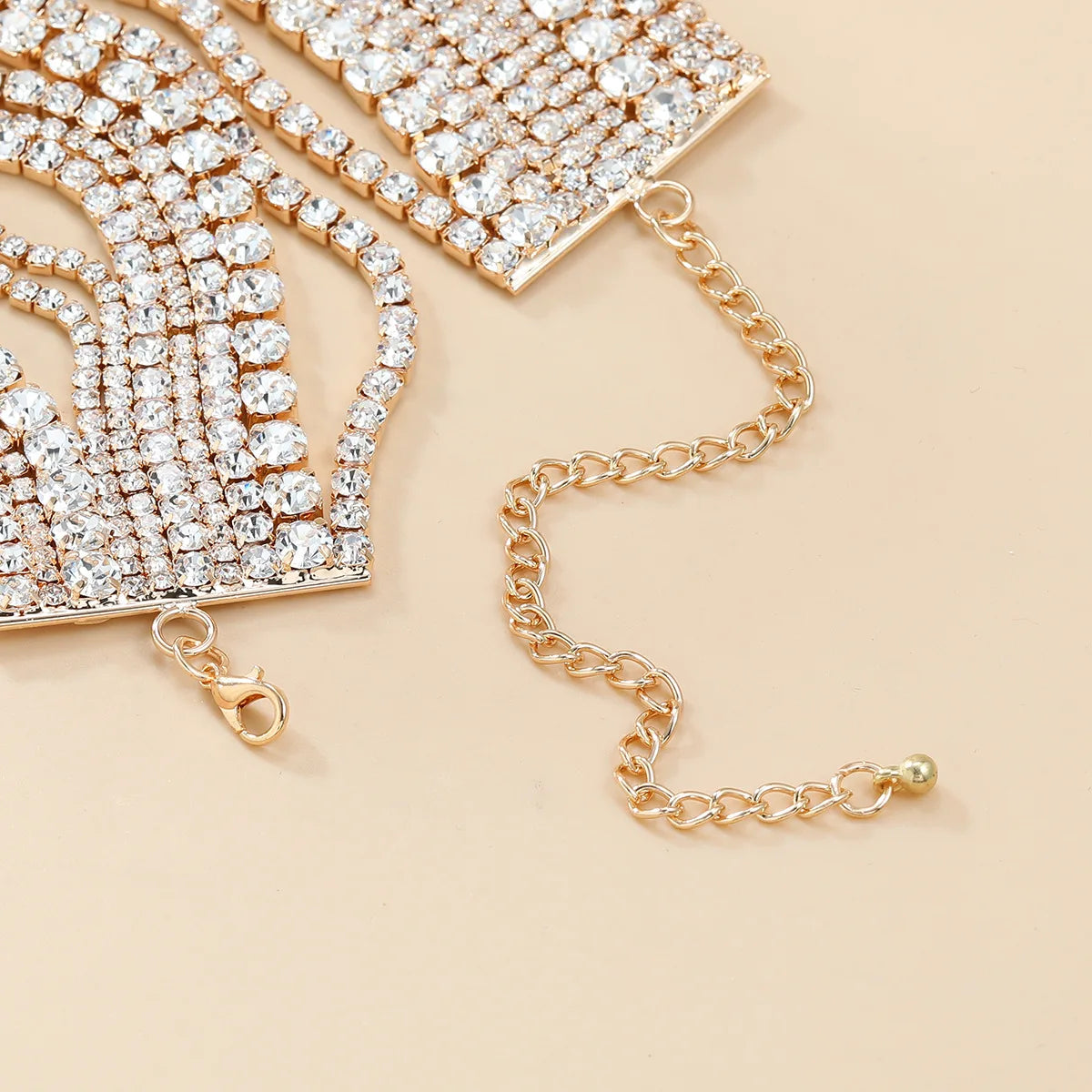 Luxury Superflash White Crystal Chokers Necklaces for Women Multilayer Claw Chain Rhinestone Necklaces Statements Jewelry Gift