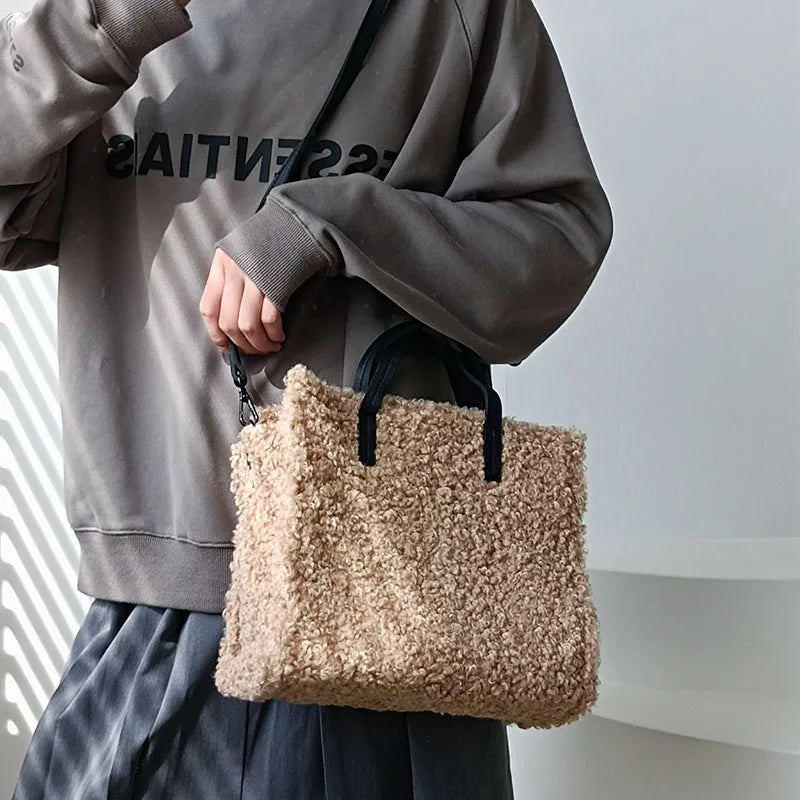 Casual Solid Large Totes Bags for Women Winter Soft Plush Women's Handbags Luxury Big Capacity Women Shoulder Bags New